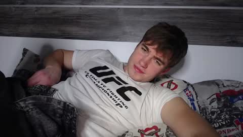 Max online show from 12.21.24