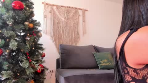 megan online show from 12.17.24