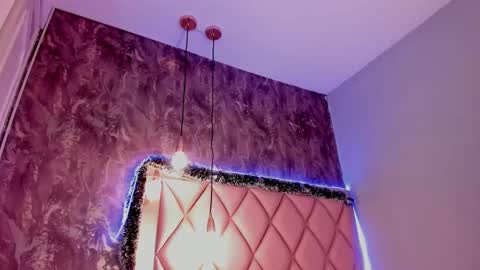 M E G A N online show from 12.15.24