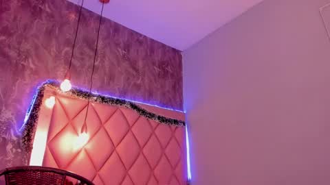 M E G A N online show from 12.26.24