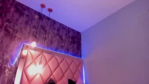 M E G A N online show from 01.08.25