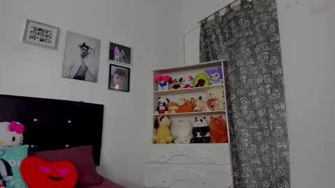 M E G A N online show from 12.14.25