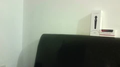 Megan and sophi online show from 03.03.25