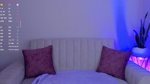 MEGAN COOPER online show from 04.13.26