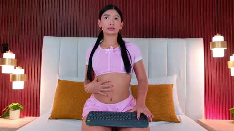 Snapshot of megan_cruzgb chatting on 10.03.25 Carolina Paez online show from 10.03.25