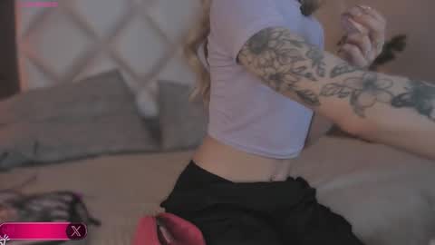 Megan online show from 10.11.25