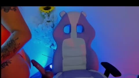 Snapshot of megan_foxxx_03 chatting on 04.10.26 Megan online show from 04.10.26