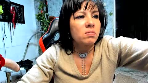 megan grace 20 online show from 02.17.25