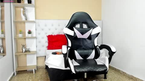 Megan online show from 01.22.25