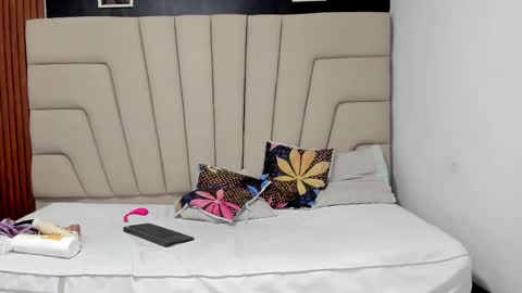 Megan online show from 02.15.25