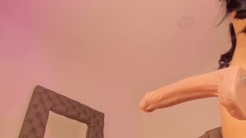   online show from 12.02.24