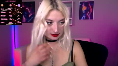 Megan online show from 09.11.25