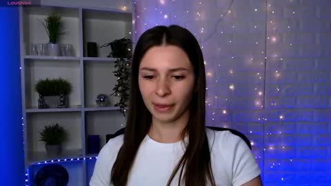 Megan online show from 09.17.25