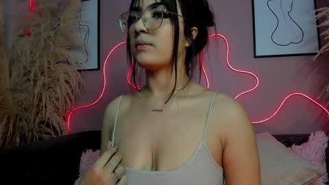     online show from 12.03.24