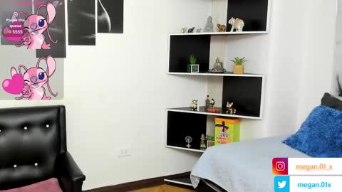 MEGAN online show from 10.10.25