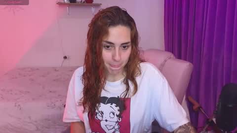                 Laura                 online show from 10.09.25