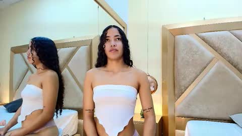 Megan Siner online show from 11.07.25