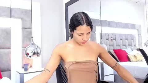 Megan Siner online show from 11.16.25