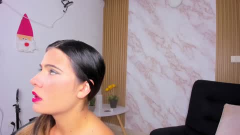 Snapshot of megan_star73 chatting on 01.09.25 Megan online show from 01.09.25