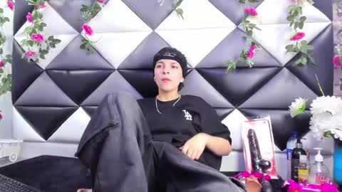 Snapshot of megan_thompsonn_ chatting on 10.02.25 megan_thompsonn_ online show from 10.02.25