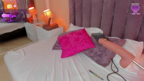  Megan  online show from 04.03.26