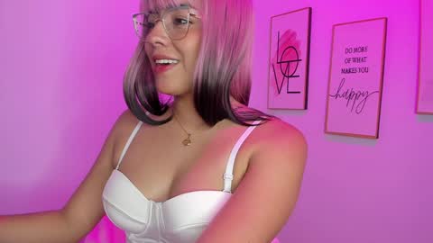 megan online show from 02.04.25