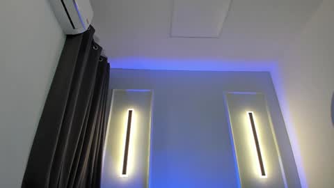 Megan online show from 02.04.25