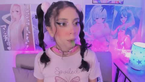 Megan  online show from 12.12.24