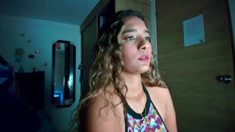 M E G A N   online show from 03.26.26