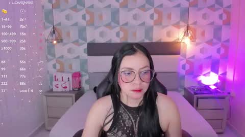 Megan  online show from 03.06.25
