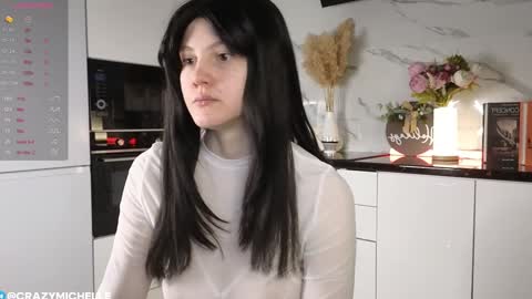 Michelle online show from 01.11.25