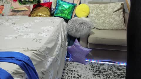 Nicki--------- Welcome to my Room online show from 01.06.25