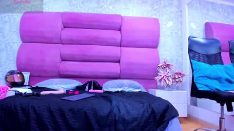 MeganFOXXI  online show from 02.09.25