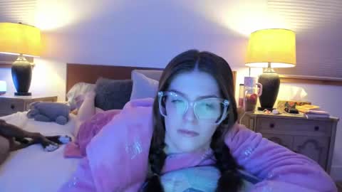 Megan online show from 01.25.25