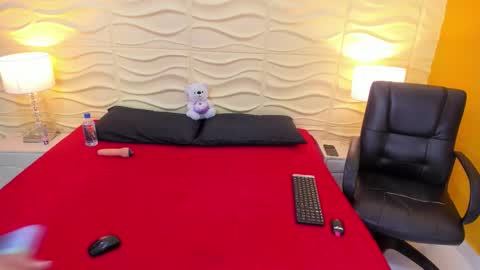 meganlarsson online show from 09.16.25