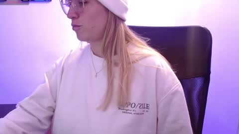 MEGAN online show from 02.13.25