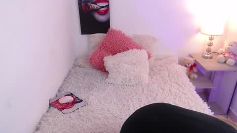 MEGAN online show from 10.02.25