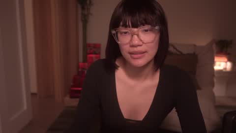 Snapshot of meganmei666 chatting on 12.20.24 for more 3 online show from 12.20.24