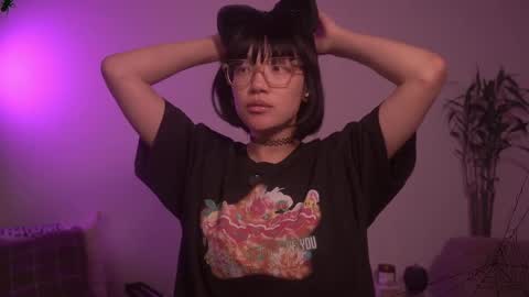 Snapshot of meganmei666 chatting on 10.13.25  for more 3 online show from 10.13.25