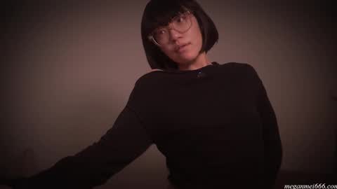 Snapshot of meganmei666 chatting on 02.01.26 for more 3 online show from 02.01.26