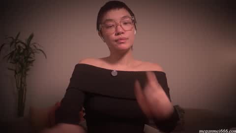 Snapshot of meganmei666 chatting on 02.22.26 for more 3 online show from 02.22.26