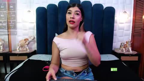 MeganM online show from 09.20.25