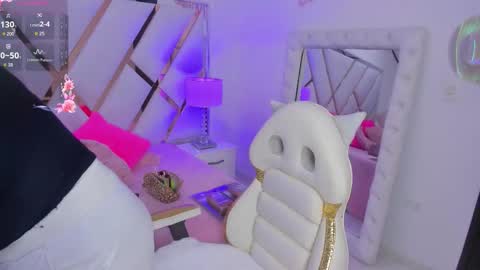 Megan  online show from 10.12.25