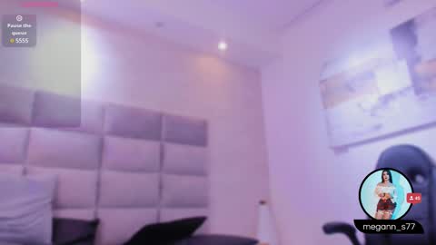 Megann Sky online show from 03.11.25