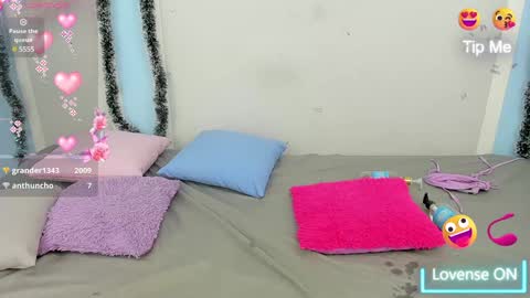 Megan Queen online show from 12.26.24