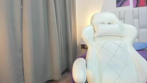 Megan Queen online show from 07.16.26
