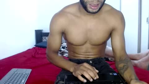 Snapshot of meganseaxson chatting on 11.01.25 meganseaxson online show from 11.01.25