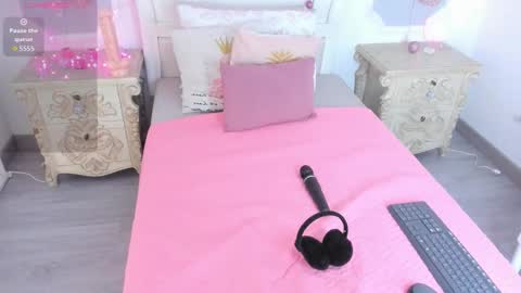 Megan online show from 11.25.25