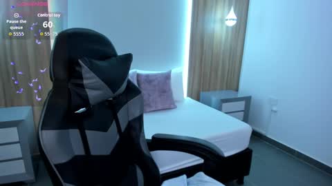 M E G A R A  online show from 10.07.25