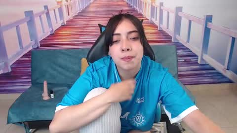 Megan Rossi online show from 02.27.25
